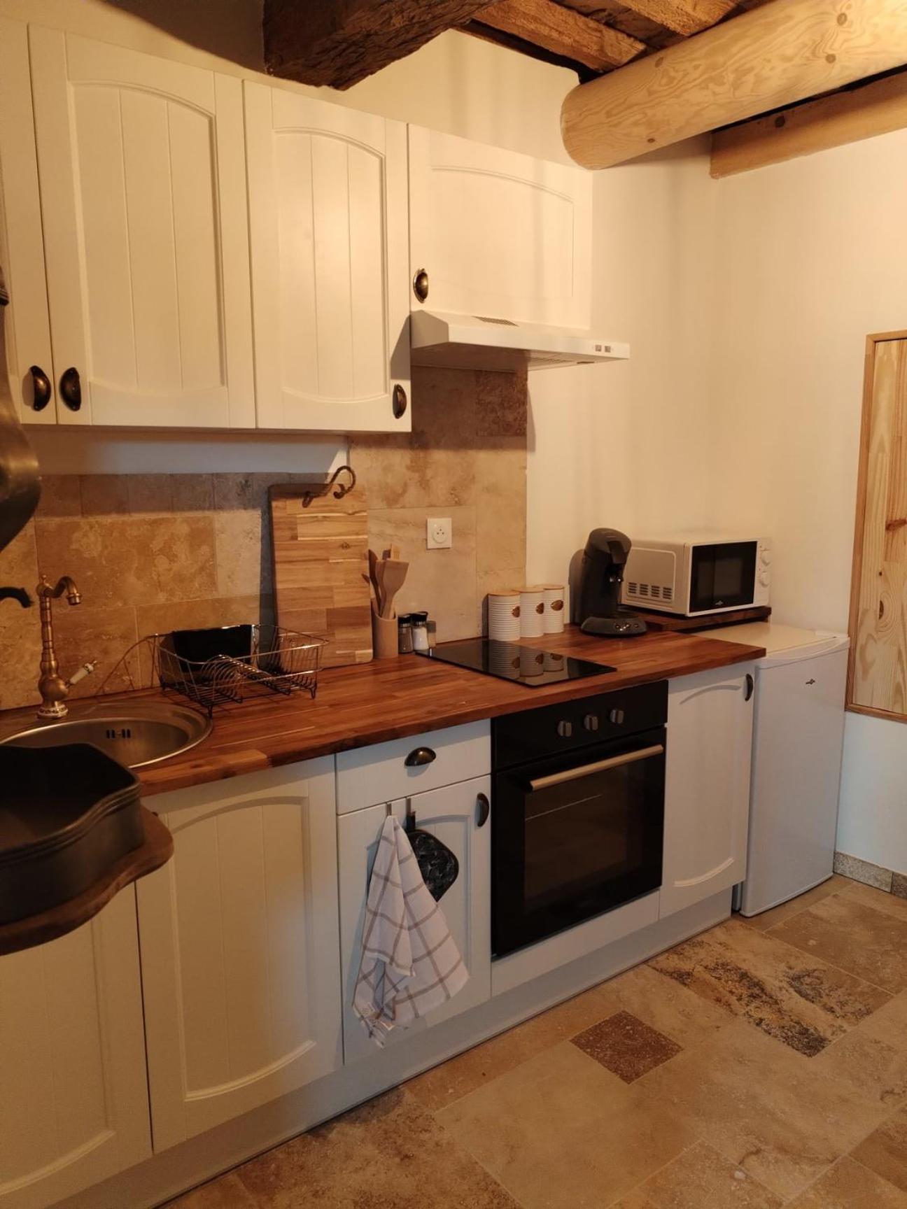 La Taniere Apartment Lagarde-Pareol Екстериор снимка