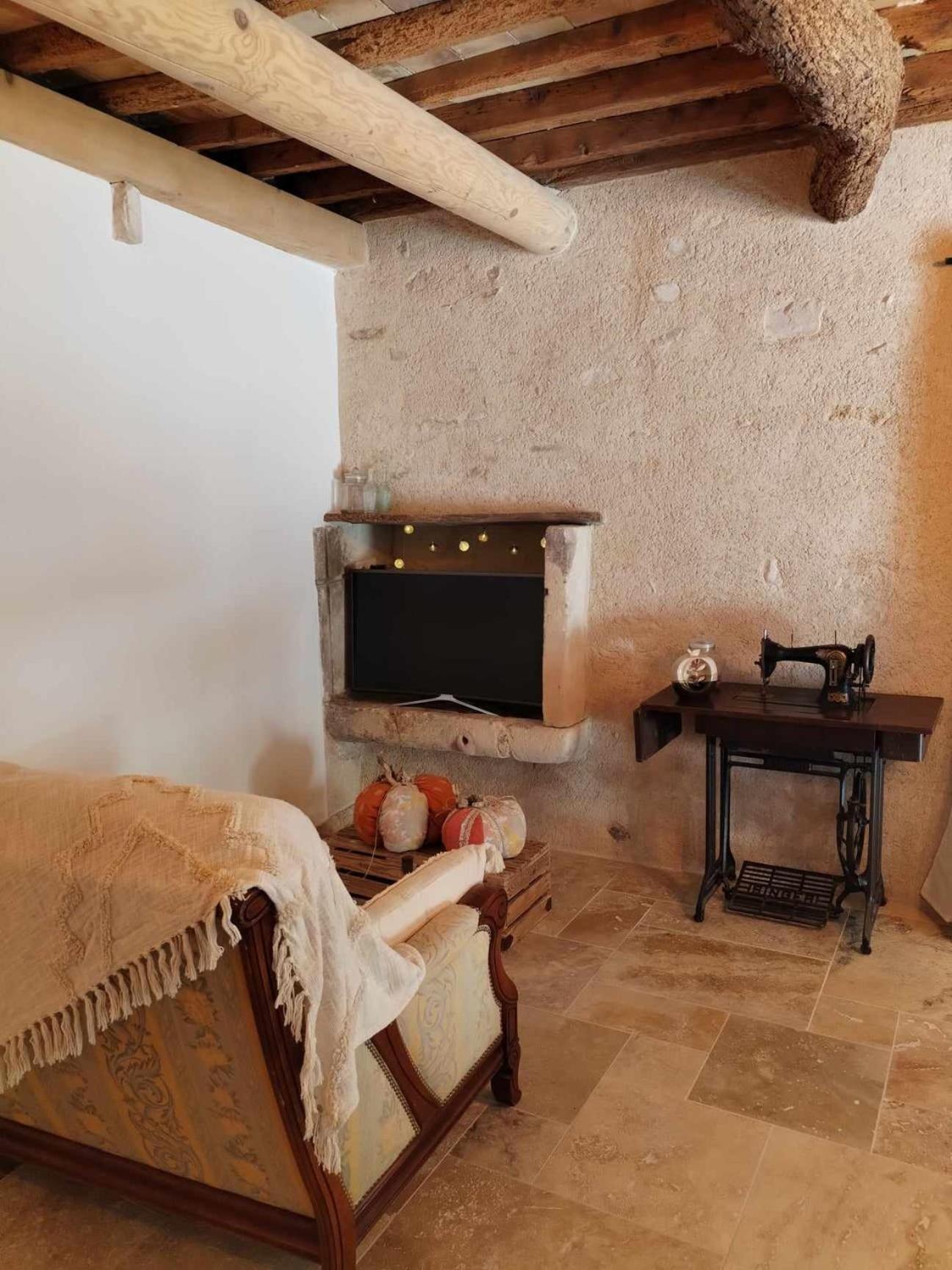 La Taniere Apartment Lagarde-Pareol Екстериор снимка
