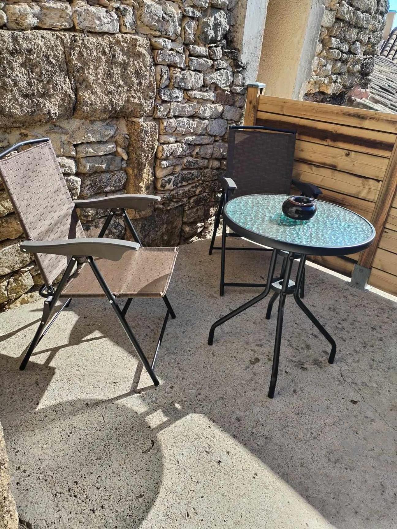 La Taniere Apartment Lagarde-Pareol Екстериор снимка